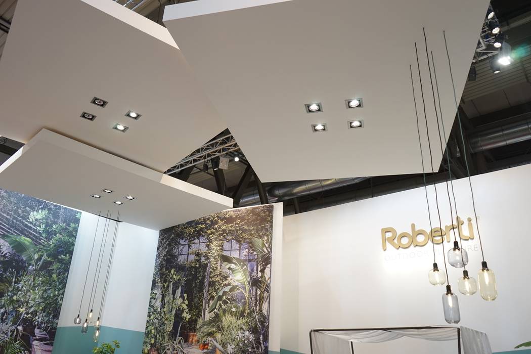 Stand Roberti Rattan s.r.l. - Salone del Mobile Milano 2015, Andrea Gaio Design Andrea Gaio Design Espaços comerciais Centros de exposições