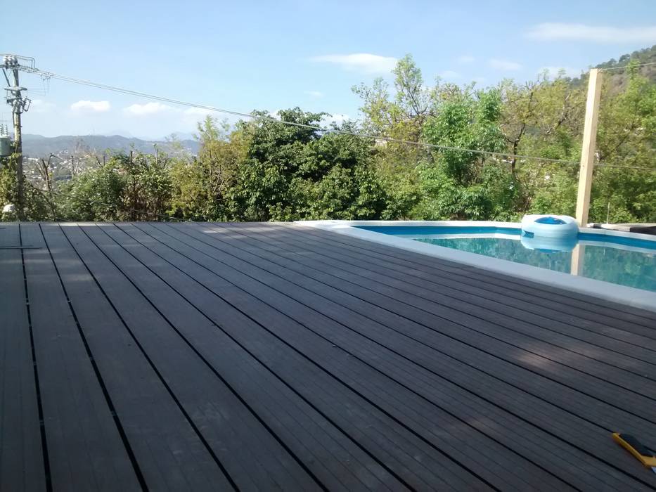 Albercas con WPC madera libre de mantenimiento, Grupo Boes Grupo Boes Modern pool