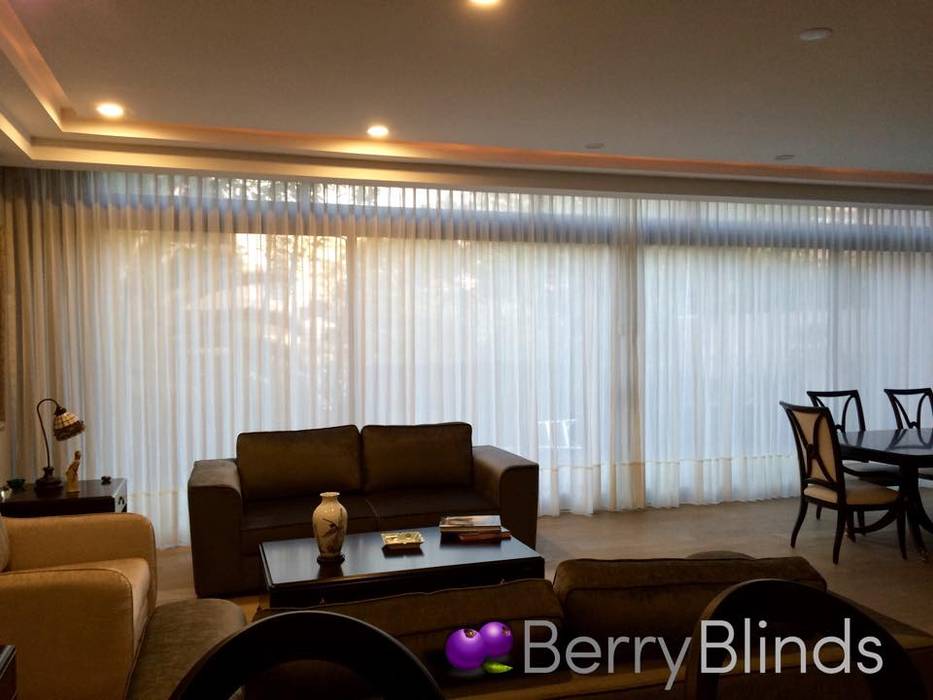 Cortina clasica sala terraza de berry blinds interiorismo clásico