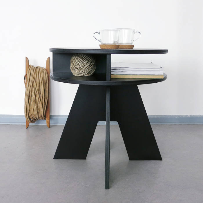 homify Modern Living Room Wood Wood effect Side tables & trays