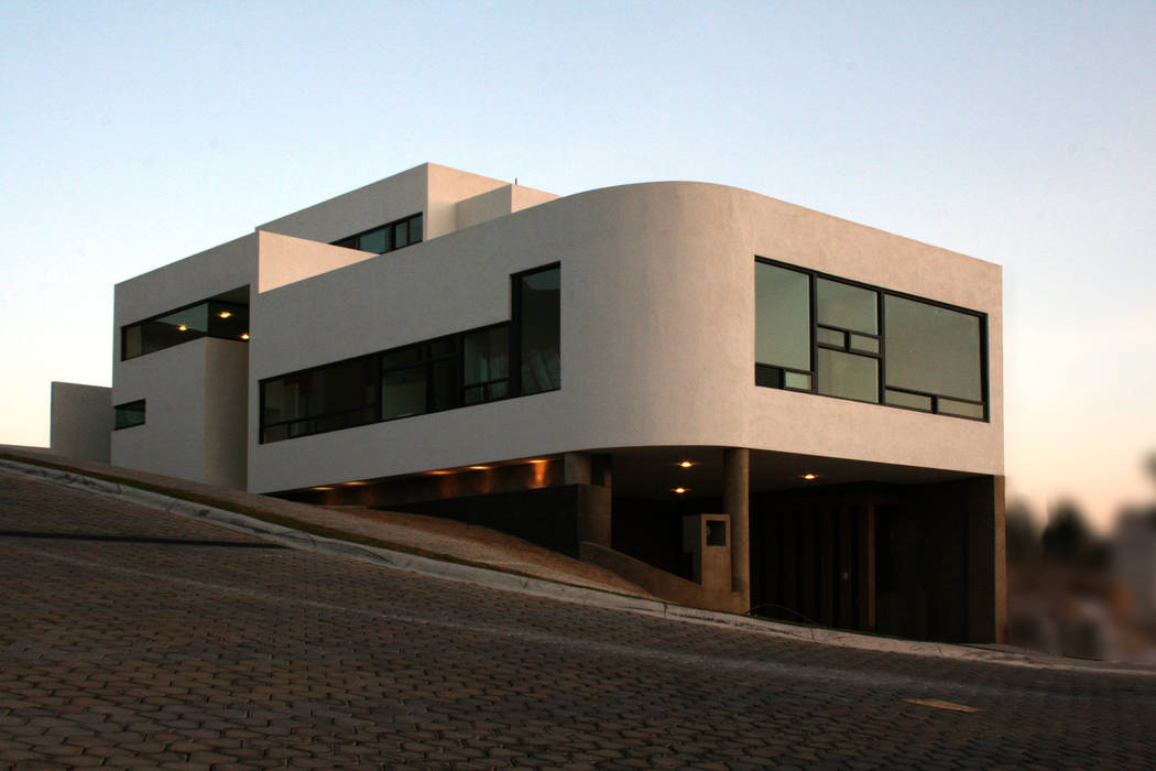 casa de la colina, wrkarquitectura wrkarquitectura Maisons modernes