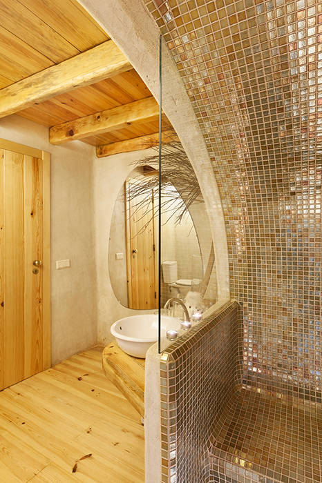 THE AZÓIA´S JEWEL, pedro quintela studio pedro quintela studio Country style bathroom