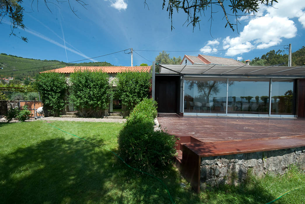 casa em ponte de lima, armazenar ideias arquitectos armazenar ideias arquitectos Casas rústicas