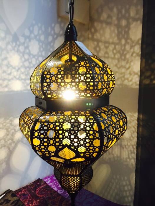 orientalische Hänge-Lampen, Oriental Moon Oriental Moon بلكونة أو شرفة فلز Lighting