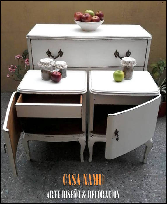 ANTIGUO JUEGO DE DORMITORIO LUIS XV, CASA NAMU arte diseño & deco CASA NAMU arte diseño & deco Phòng ngủ phong cách Địa Trung Hải Gỗ Wood effect Bedside tables