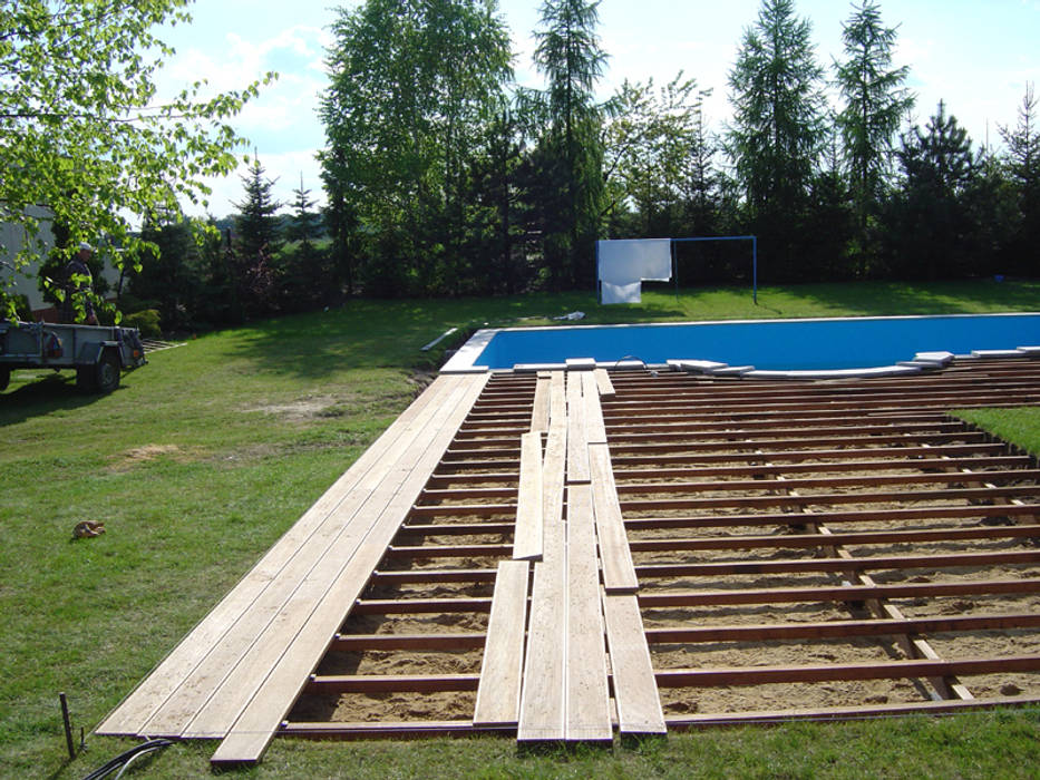 Taras drewniany przy basenie. Realizacja w Polkowicach., PHU Bortnowski PHU Bortnowski