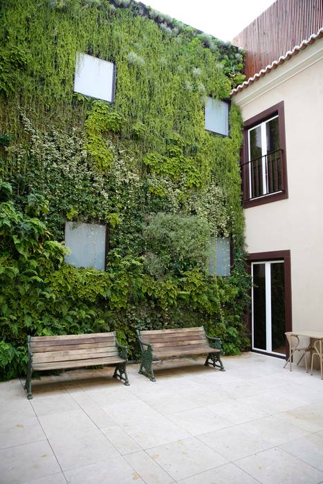 Santiago de Alfama * (Boutique Hotel) - Rua de Santiago 10 a 14, 1100-494 Lisboa, LC Vertical Gardens LC Vertical Gardens Commercial spaces Hotels