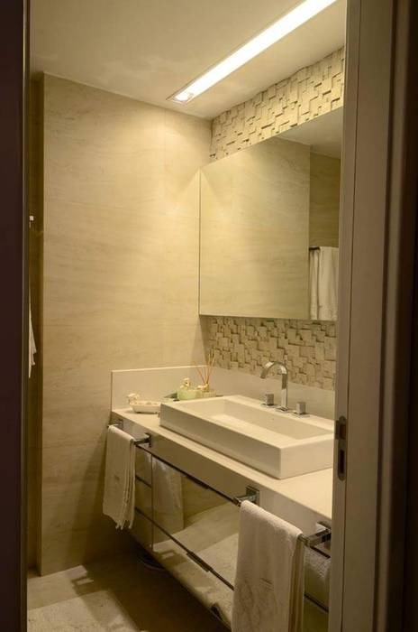 Banheiro Casal Giovana Martins Arquitetura & Interiores Banheiros modernos