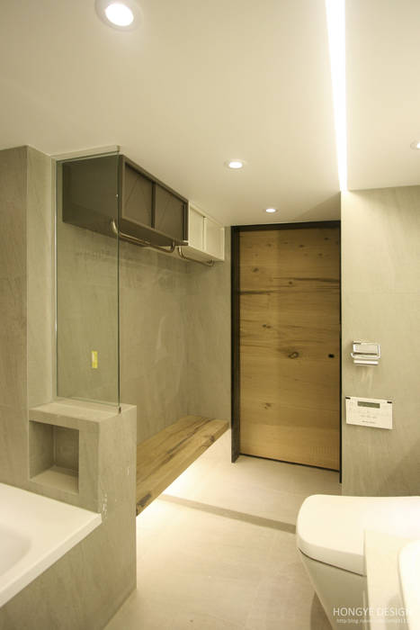 네 가족이 사는 심플모던스타일의 집_48py, 홍예디자인 홍예디자인 모던스타일 욕실