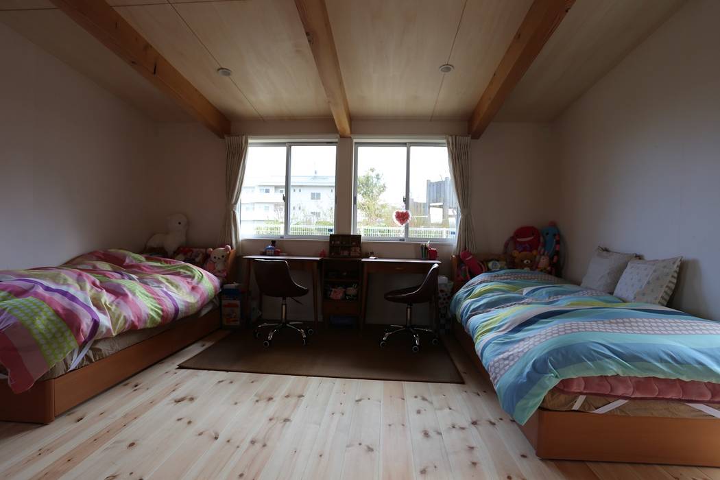 仕切れる子供室 遠藤知世吉・建築設計工房 和風デザインの 子供部屋