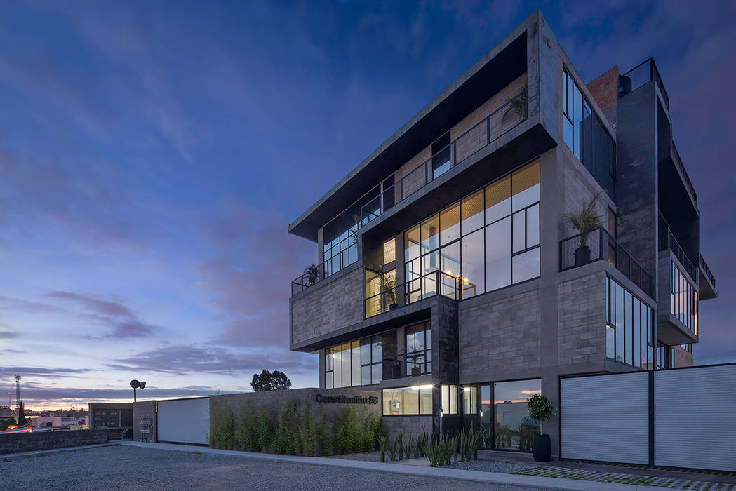 Proyecto Cafeina Industriële huizen Glas Grijs