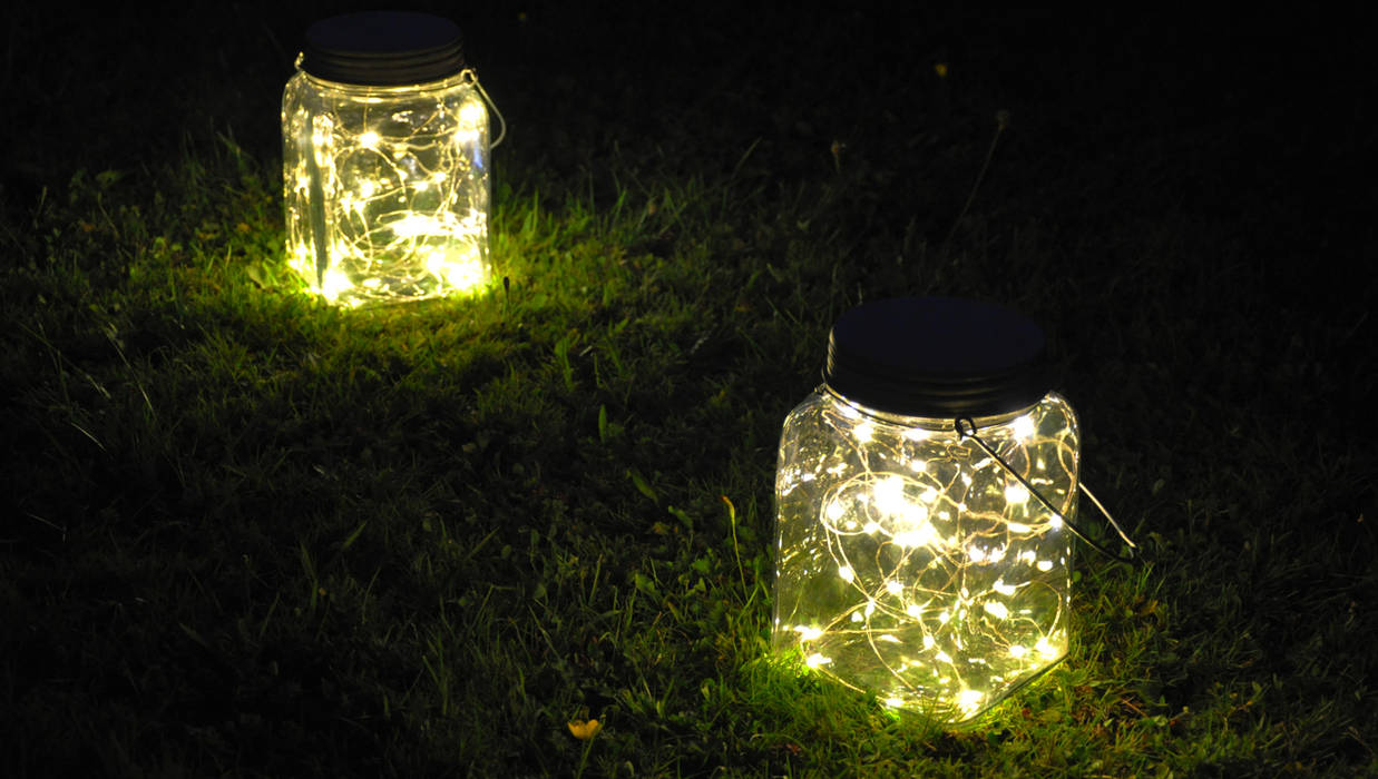 Cosmic Jar, HeadSprung Ltd HeadSprung Ltd Jardines de estilo minimalista Iluminación