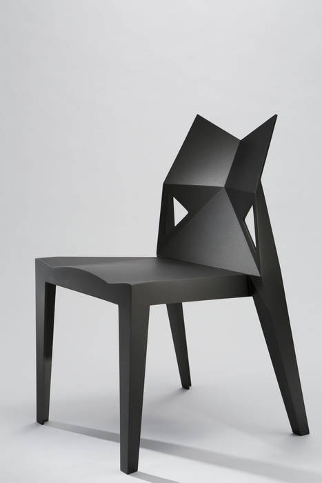 F-light chair, 藤村デザインスタジオ / FUJIMURA DESIGIN STUDIO 藤村デザインスタジオ / FUJIMURA DESIGIN STUDIO モダンデザインの リビング 木材・プラスチック複合ボード 椅子