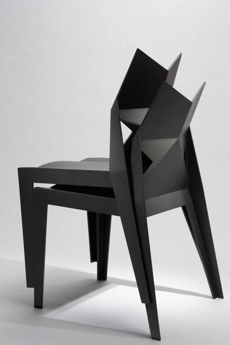 F-light chair, 藤村デザインスタジオ / FUJIMURA DESIGIN STUDIO 藤村デザインスタジオ / FUJIMURA DESIGIN STUDIO モダンデザインの リビング 木材・プラスチック複合ボード 椅子