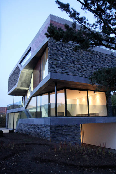 Villa van Lipzig Loxodrome design&innovation Moderne woonkamers