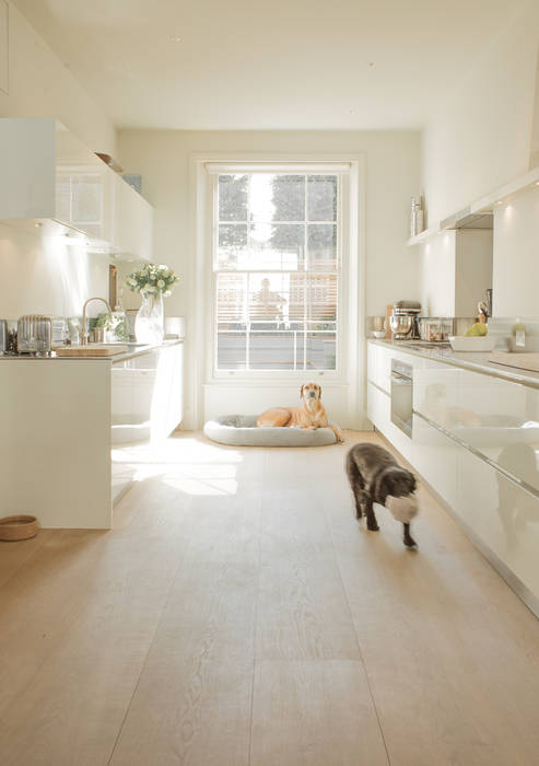 ​Kitchen at the Chelsea House Nash Baker Architects Ltd Klassieke keukens