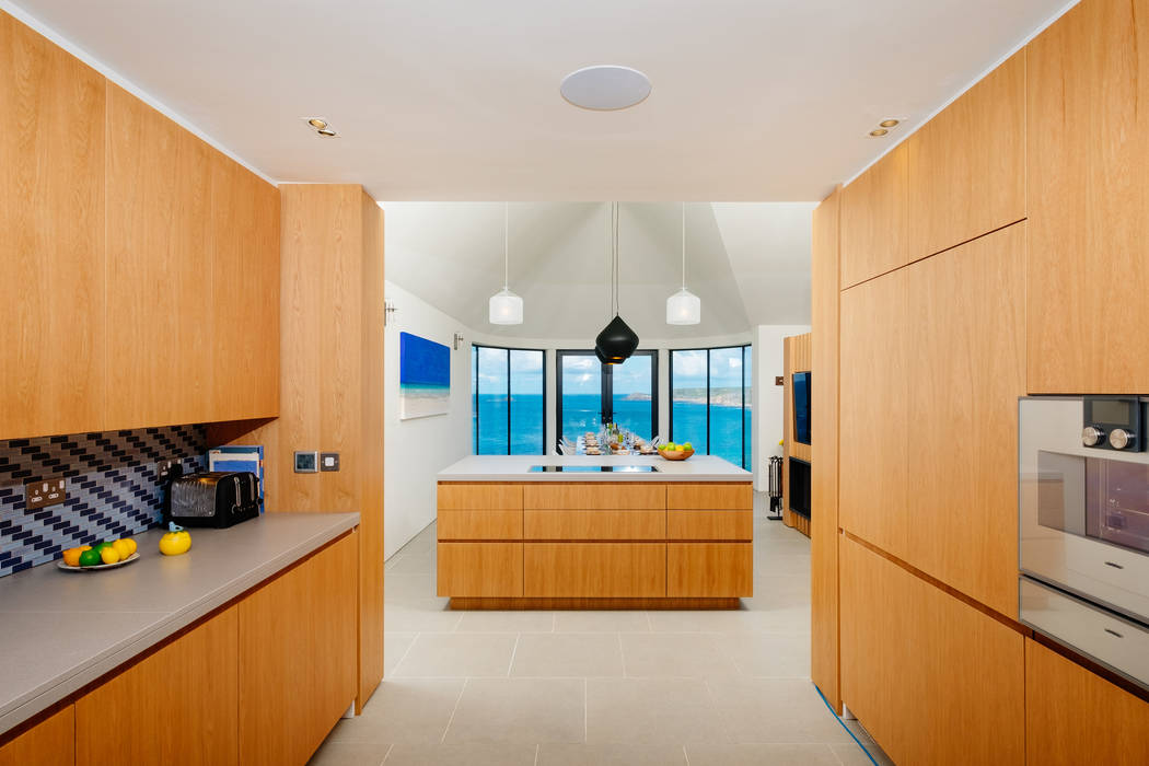 Gwel an Treth homify Modern kitchen