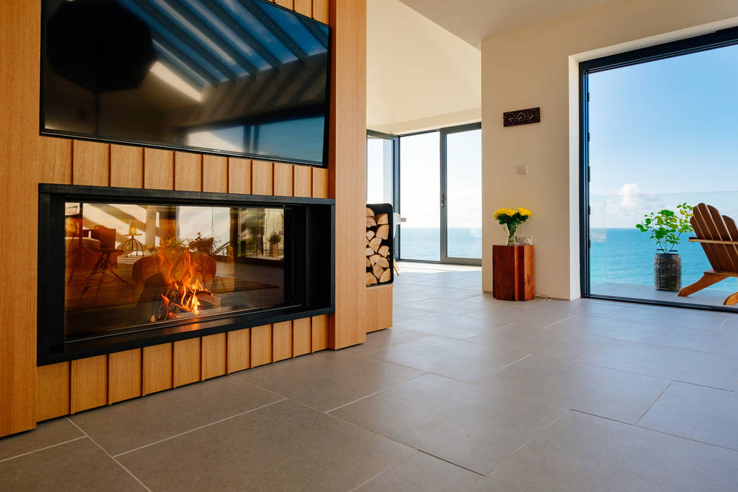 Gwel an Treth, Sennen Cove | Cornwall, Perfect Stays Perfect Stays Modern living room Fireplaces & accessories