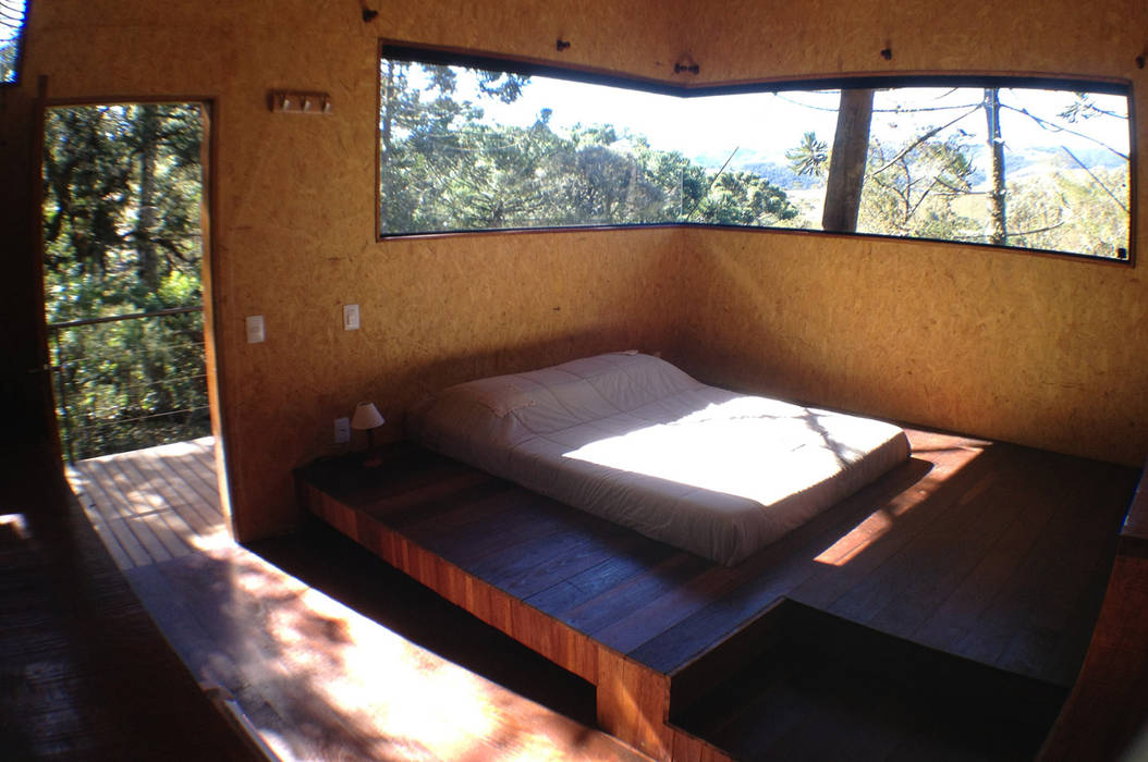 Casa Dois Casais, Cabana Arquitetos Cabana Arquitetos Cuartos de estilo rústico Tableros de virutas orientadas