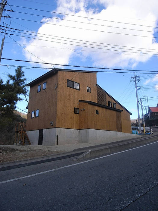 六合村（くにむら）の家, Unico design一級建築士事務所 Unico design一級建築士事務所 Casas ecléticas