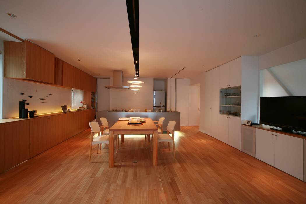 山の根の住宅, アーキグラフデザイン アーキグラフデザイン Modern dining room