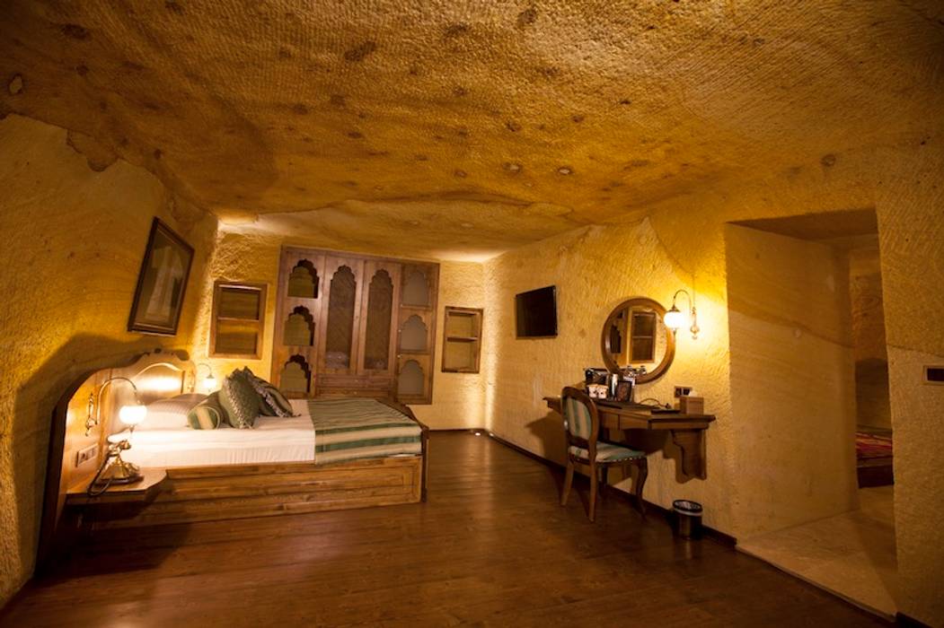 Muhittin Toker evi Öncesi ve Sonrası, Kayakapi Premium Caves - Cappadocia Kayakapi Premium Caves - Cappadocia Rustik Yatak Odası