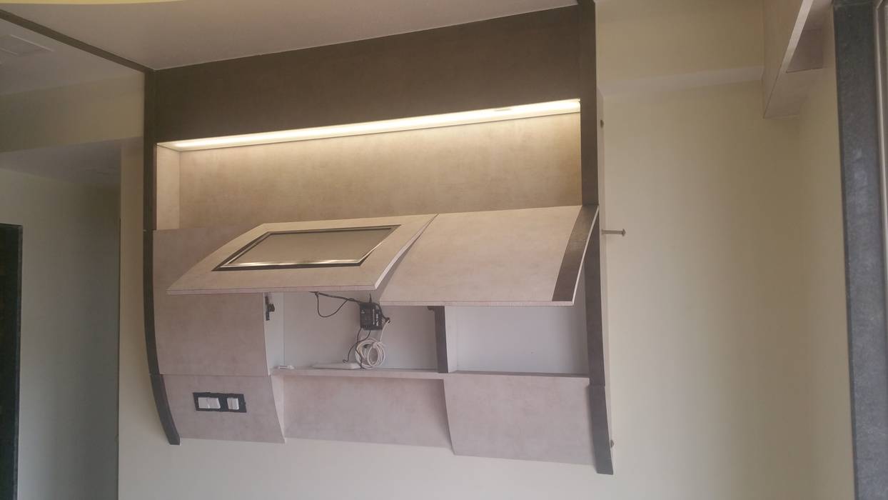 compact bar cum tv unit in bedroom Alaya D'decor Modern Bedroom Plywood