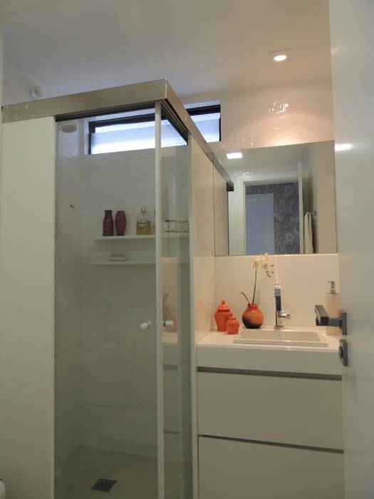 Um apartamento cheio de estilo, CRAFT ARQUITETURA CRAFT ARQUITETURA Modern Bathroom Fittings