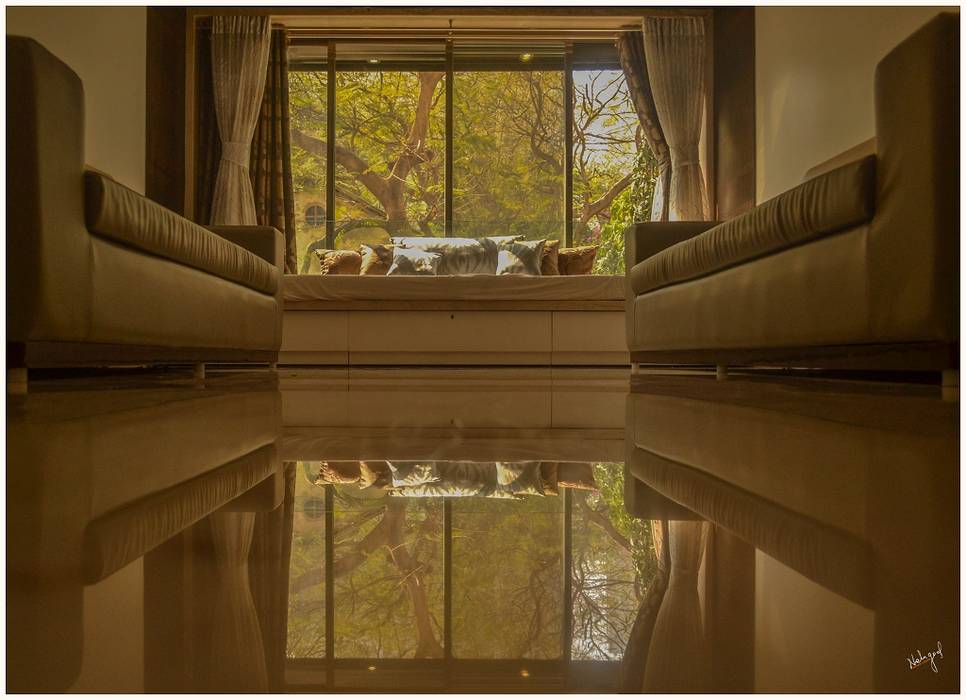 The Minimalist House, Neha Goel Architects Neha Goel Architects Minimalist living room