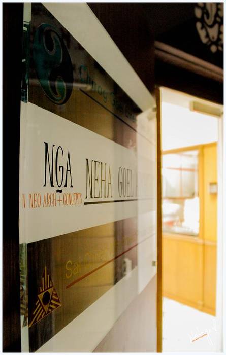 The Compact Office, Neha Goel Architects Neha Goel Architects Коммерческие помещения Офисы и магазины