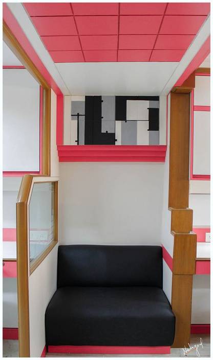 The Compact Office, Neha Goel Architects Neha Goel Architects Commercial spaces Offices & stores