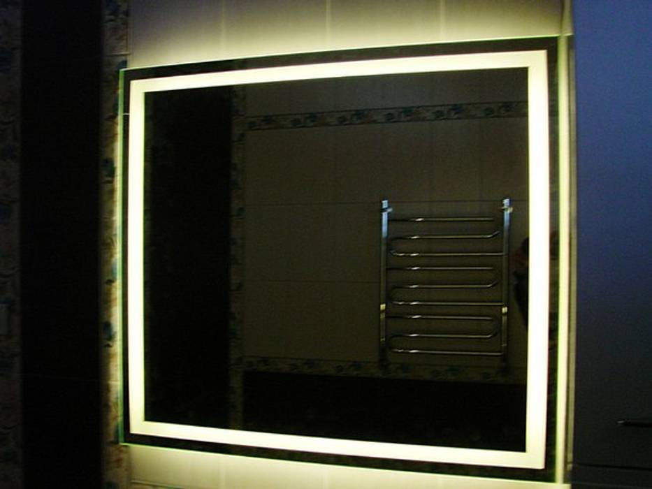 Зеркала с подсветкой, ReflectArt ReflectArt Classic style bathroom Mirrors