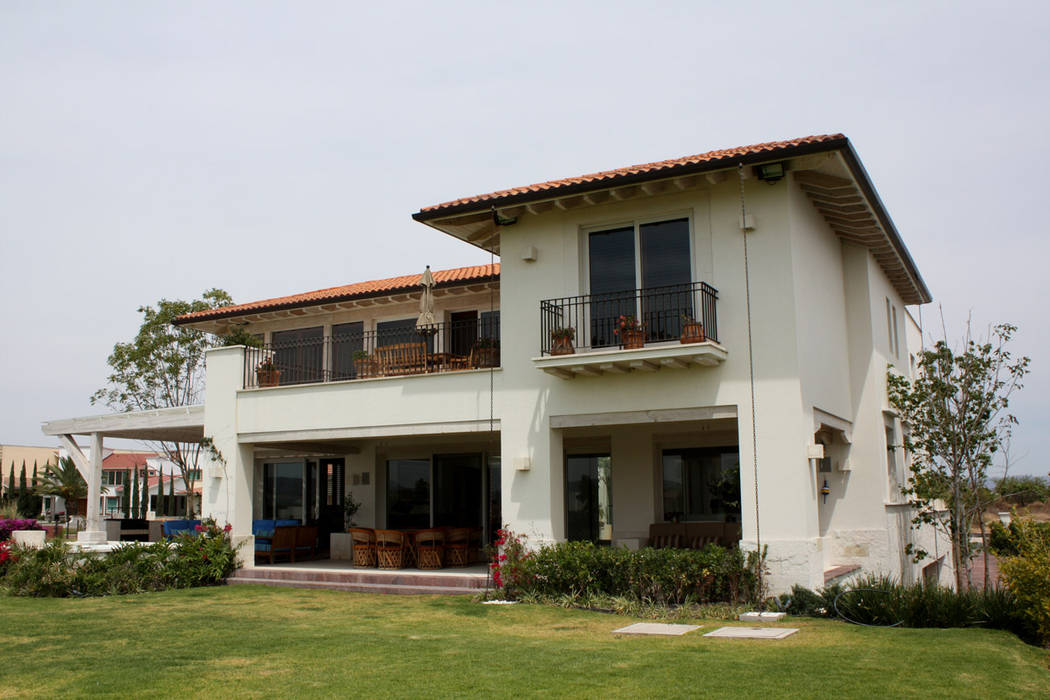 Casa El Campanario, Boué Arquitectos Boué Arquitectos Rumah Gaya Rustic