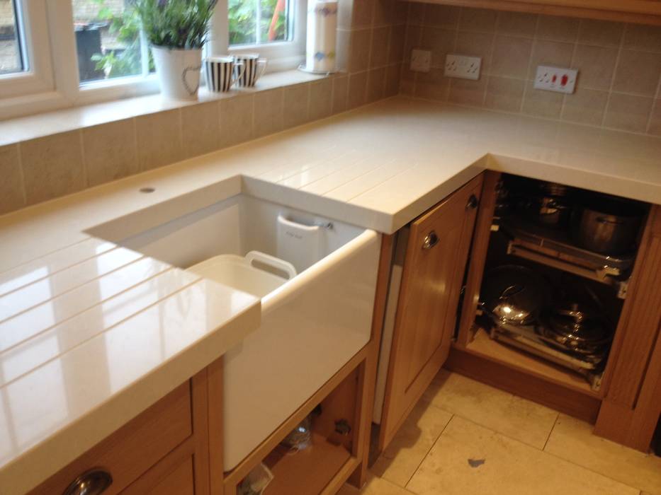 Silestone Daria Quartz Overlay Marbles Ltd Classic style kitchen