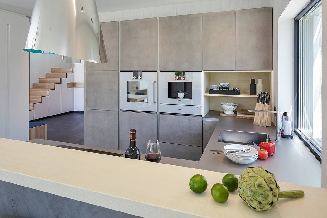 LUXHAUS Musterhaus München, Lopez-Fotodesign Lopez-Fotodesign Modern kitchen