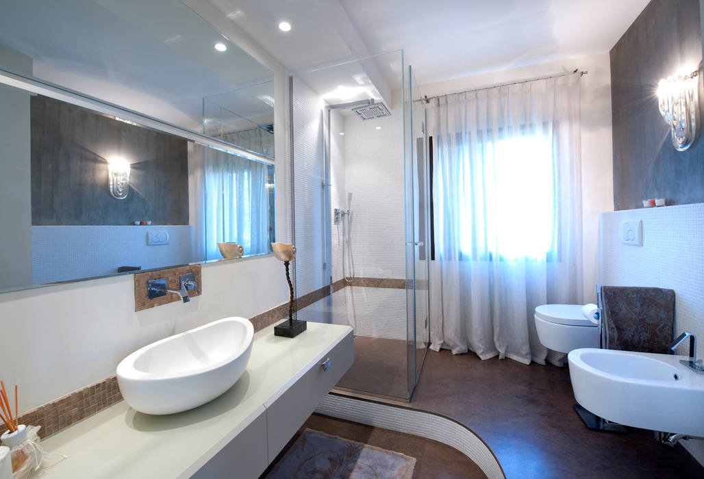 appartamento vicino al mare, bilune studio bilune studio Modern Bathroom