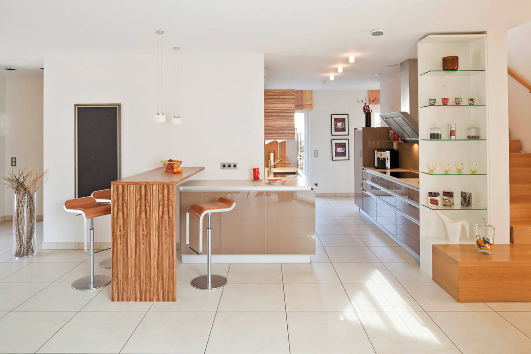 LUXHAUS Musterhaus Georgensgmünd, Lopez-Fotodesign Lopez-Fotodesign Modern kitchen