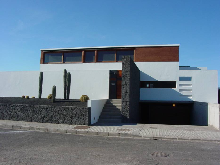 Vivienda Unifamiliar en Lanzarote, ADAC Arquitectura ADAC Arquitectura Casas modernas