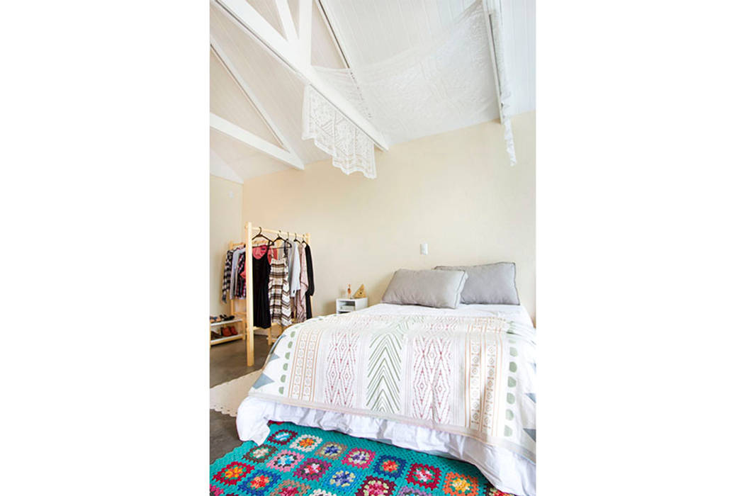 Quarto de casal no loft: industrial por meu móvel de ...