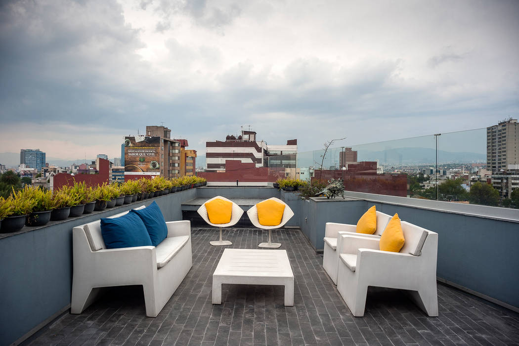 DEPARTAMENTO EN LA CONDESA II, MAAD arquitectura y diseño MAAD arquitectura y diseño Eclectic style balcony, porch & terrace