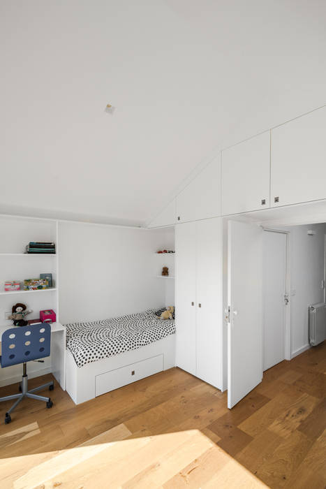 Quarto infantil moderno por Floret Arquitectura Moderno
