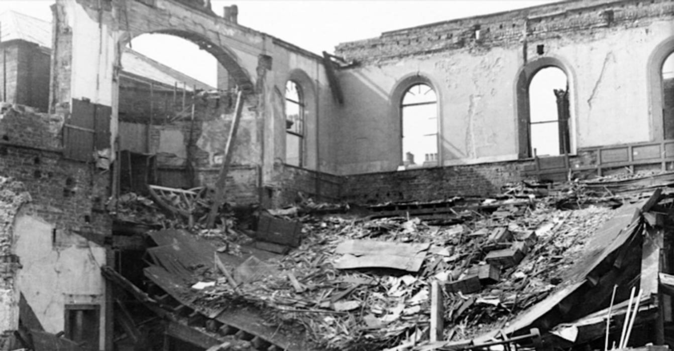 No need to destroy! by Madame Ant Minimalist