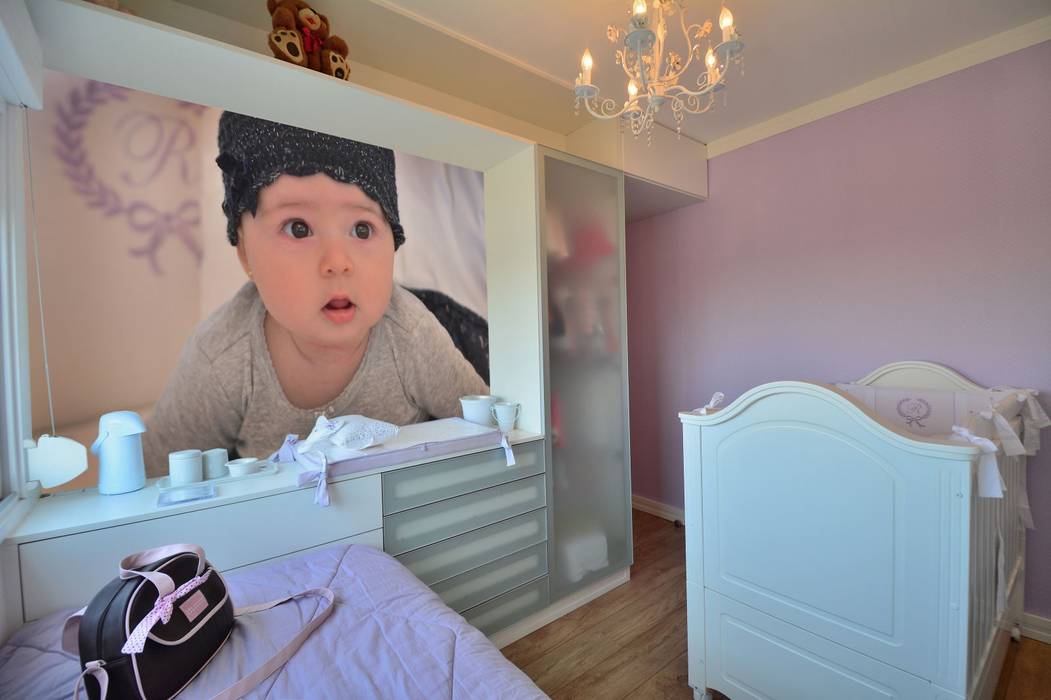 dormitório de bebê arquiteta aclaene de mello Quarto infantil moderno