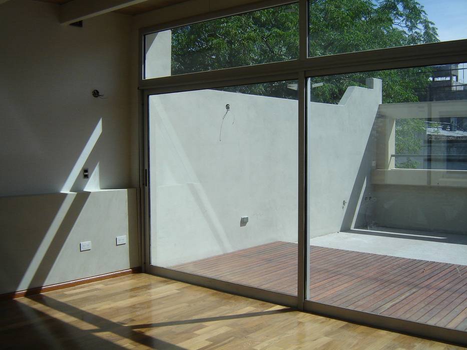 Casa Jufré | Ampliación + Remodelación., Paula Mariasch - Juana Grichener - Iris Grosserohde Arquitectura Paula Mariasch - Juana Grichener - Iris Grosserohde Arquitectura Modern houses