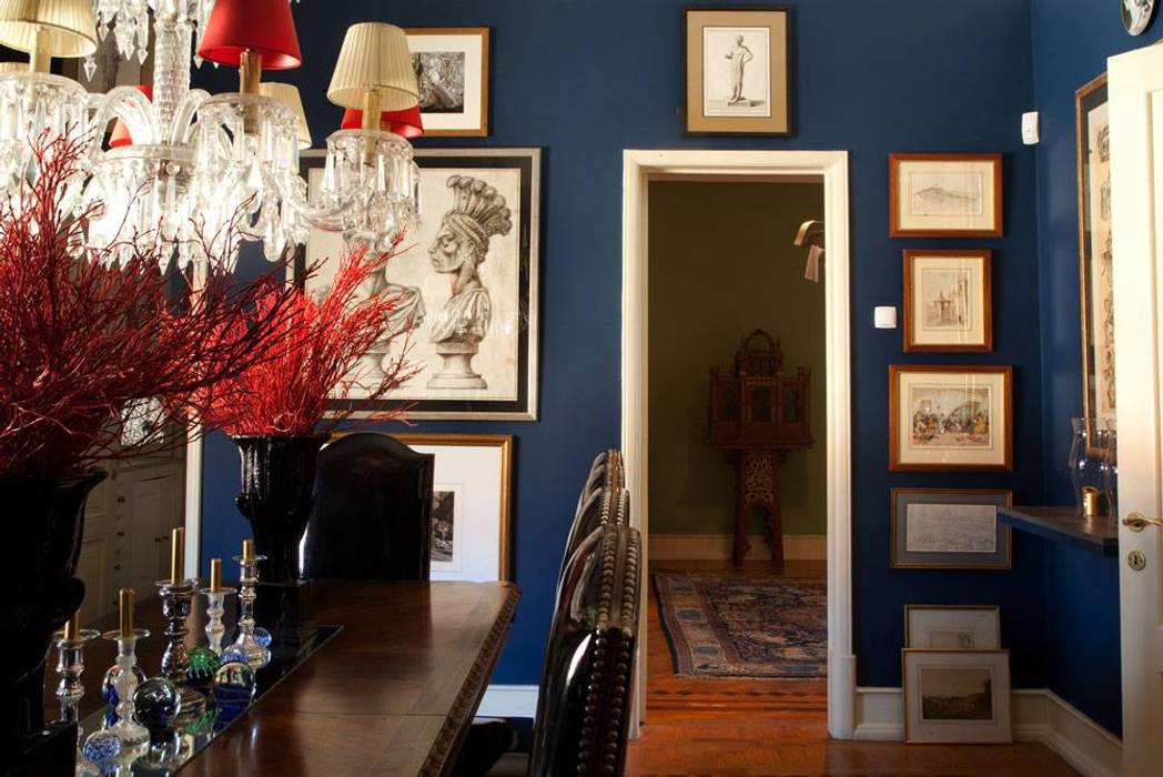 L'ÉLÉPHANT | Arquitectura e Interiores Sala da pranzo eclettica Rame / Bronzo / Ottone Blu