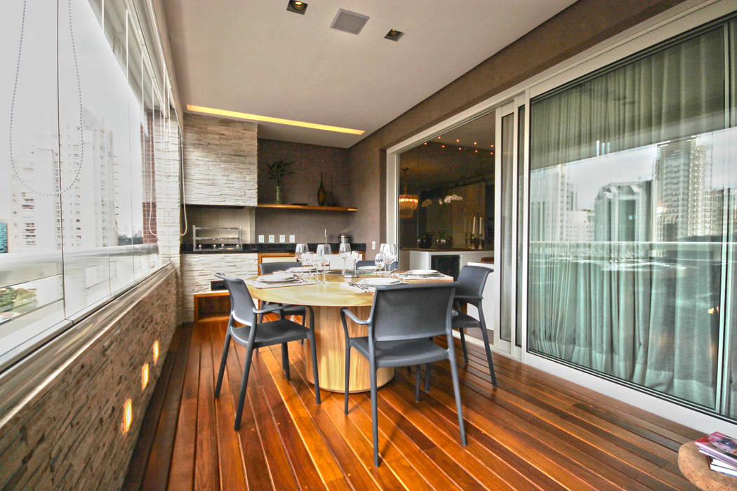 Apartamento Itaim, Officina44 Officina44 Modern balcony, veranda & terrace