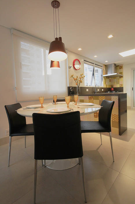 Apartamento em Pinheiros, Officina44 Officina44 Cozinhas modernas