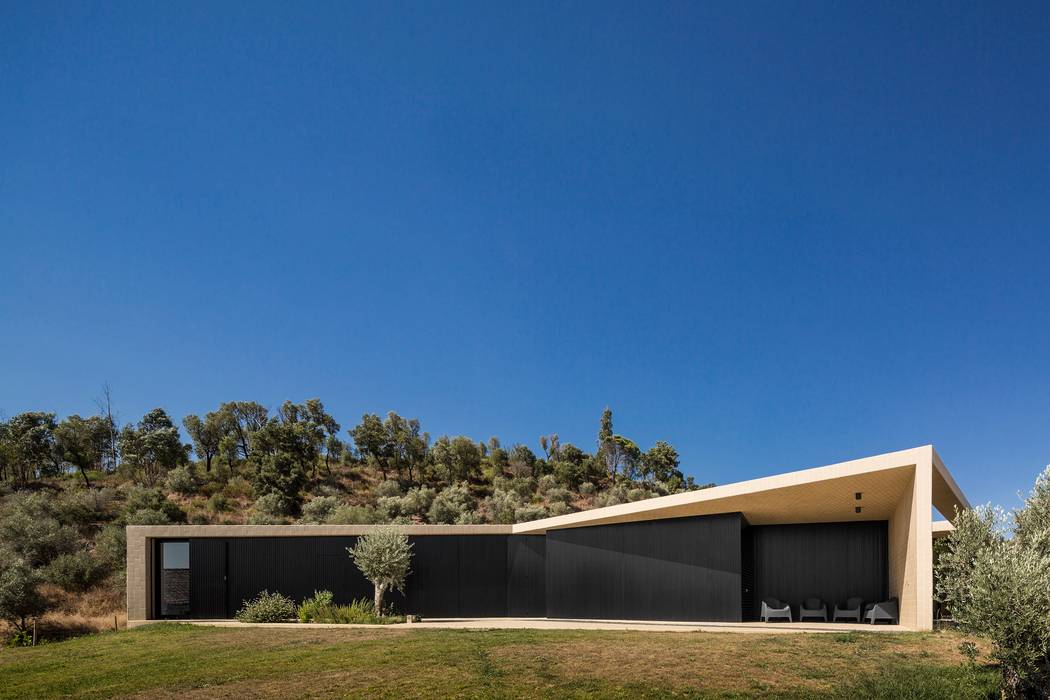 Tomar Hill House por CONTAMINAR