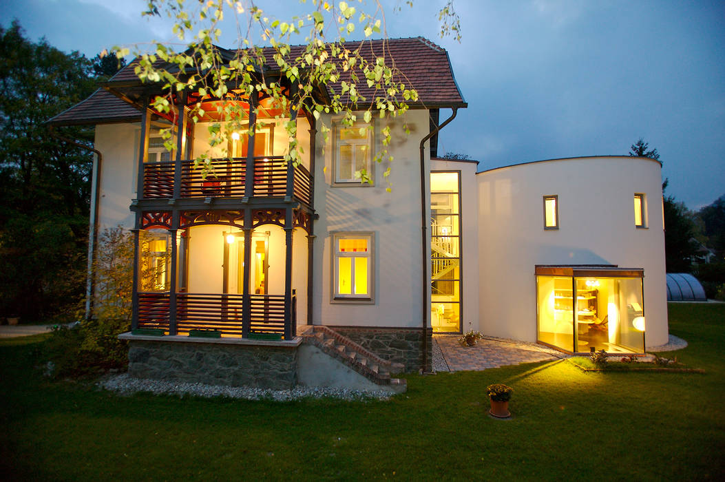 erweiterung einer villa in reichenau an der rax, Atelier Fürtner-Tonn Atelier Fürtner-Tonn Casas modernas