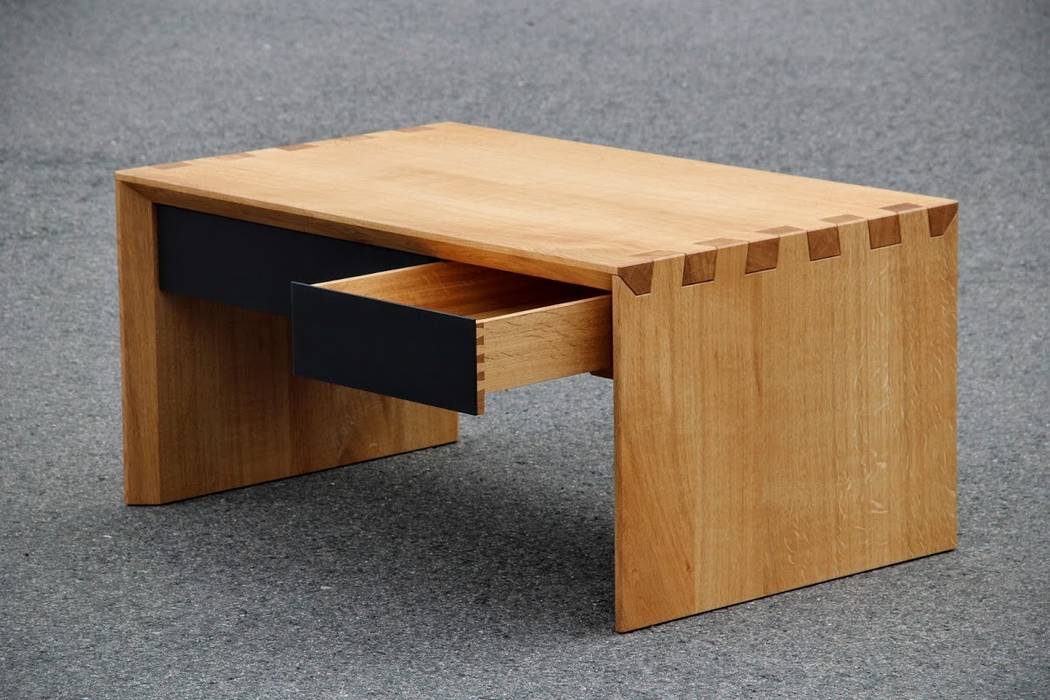 Couchtisch, Tisch und Stuhl, Atelier Sinnesmagnet Atelier Sinnesmagnet Living room Solid Wood Multicolored Side tables & trays